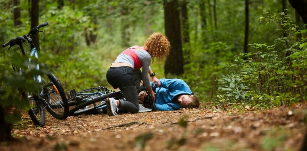 Can I give first aid without being trained?