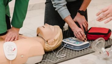 CPR, AED, BLS Course Portsmouth